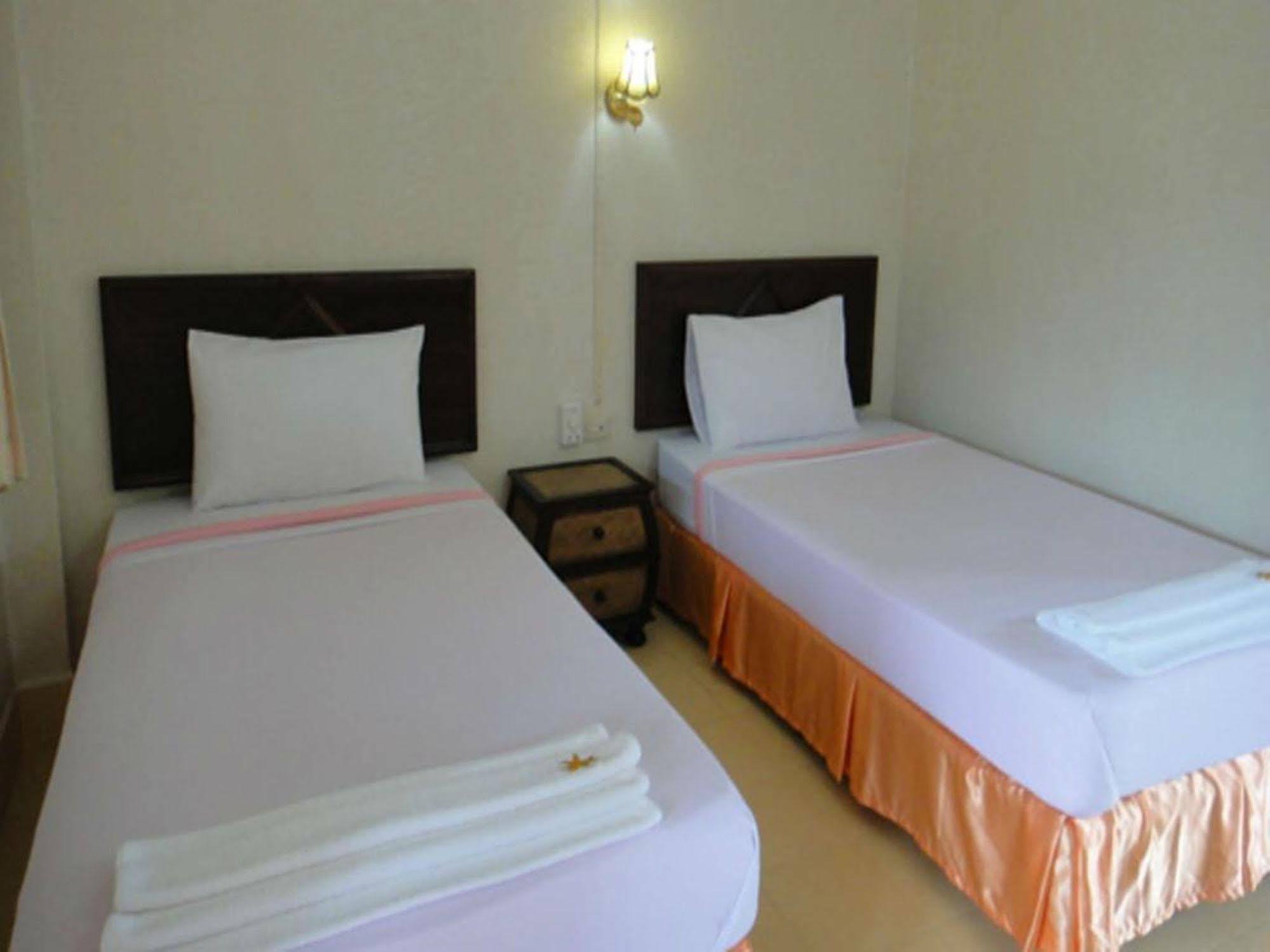 Asia Divers Resort Koh Tao Exterior photo