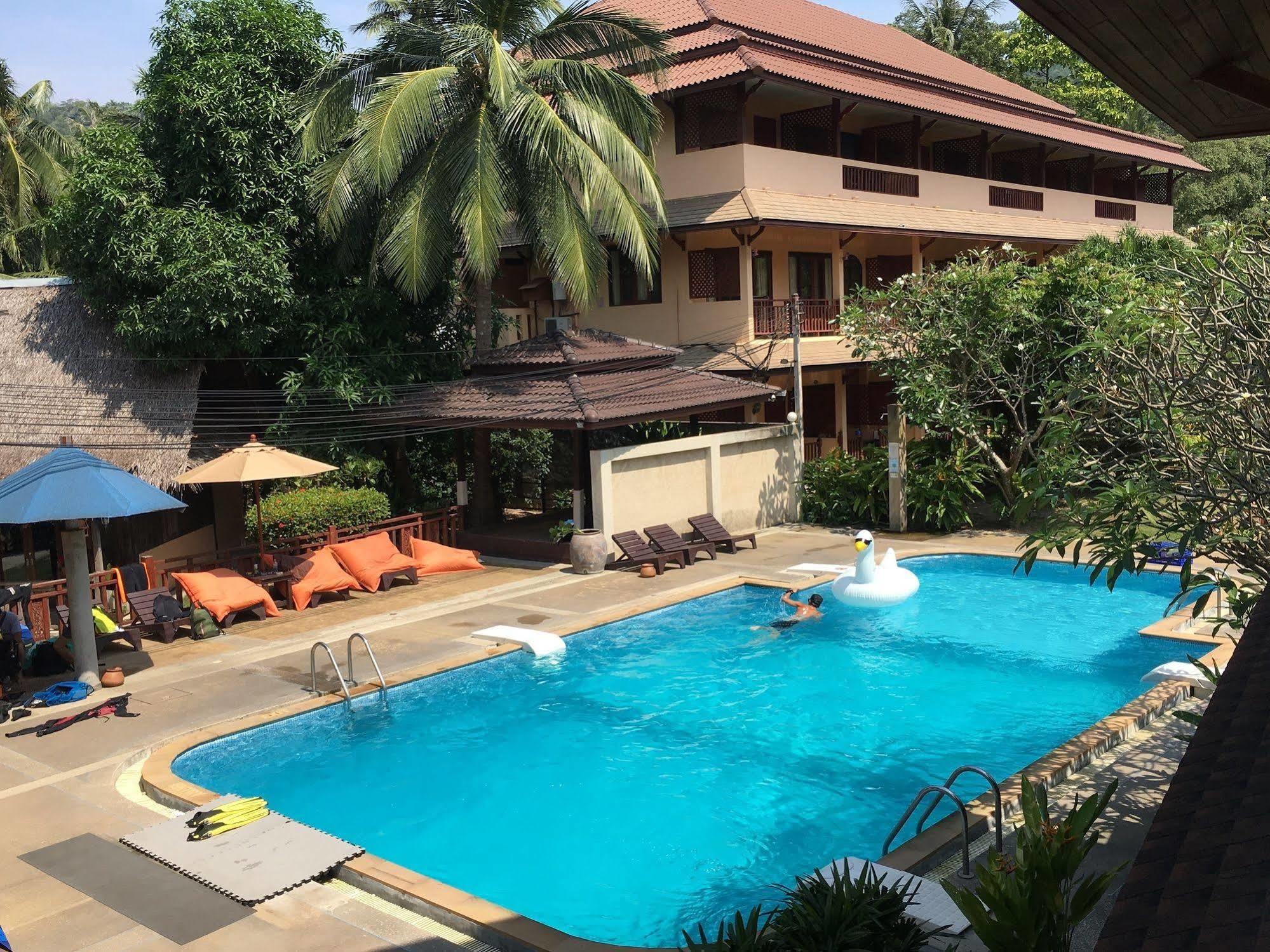 Asia Divers Resort Koh Tao Exterior photo