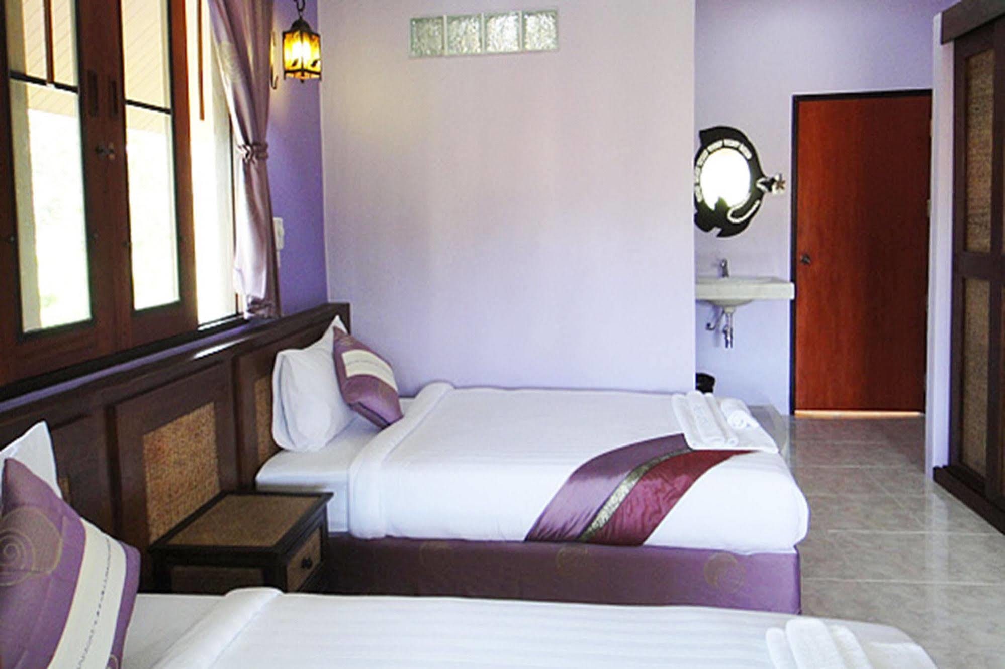 Asia Divers Resort Koh Tao Exterior photo